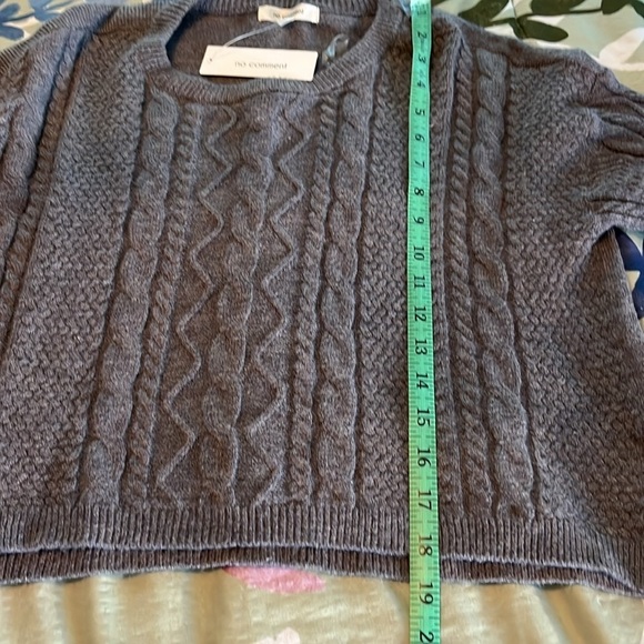 Super soft cable knit sweater and matching skirt set - Picture 4 of 8